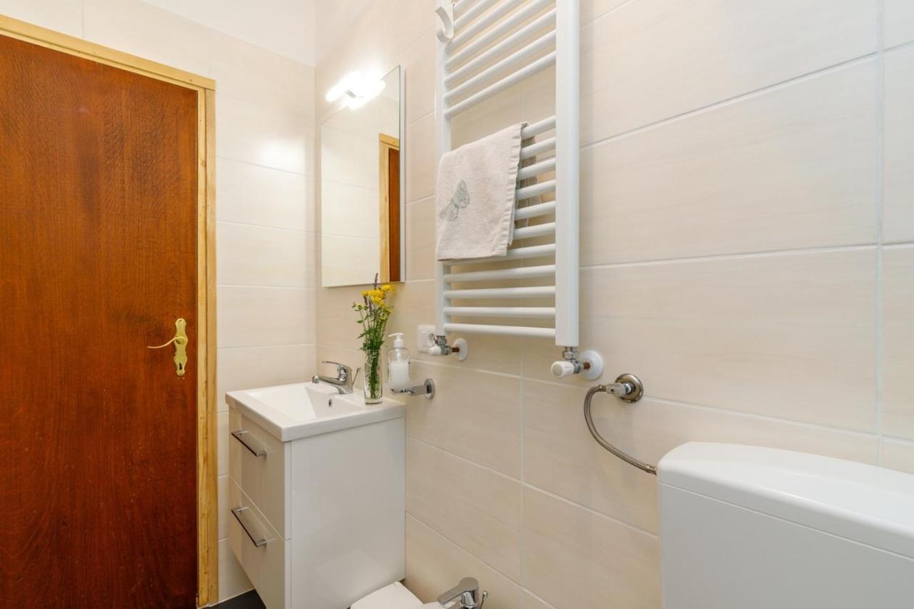 Apartments Vivijana Рабац Экстерьер фото