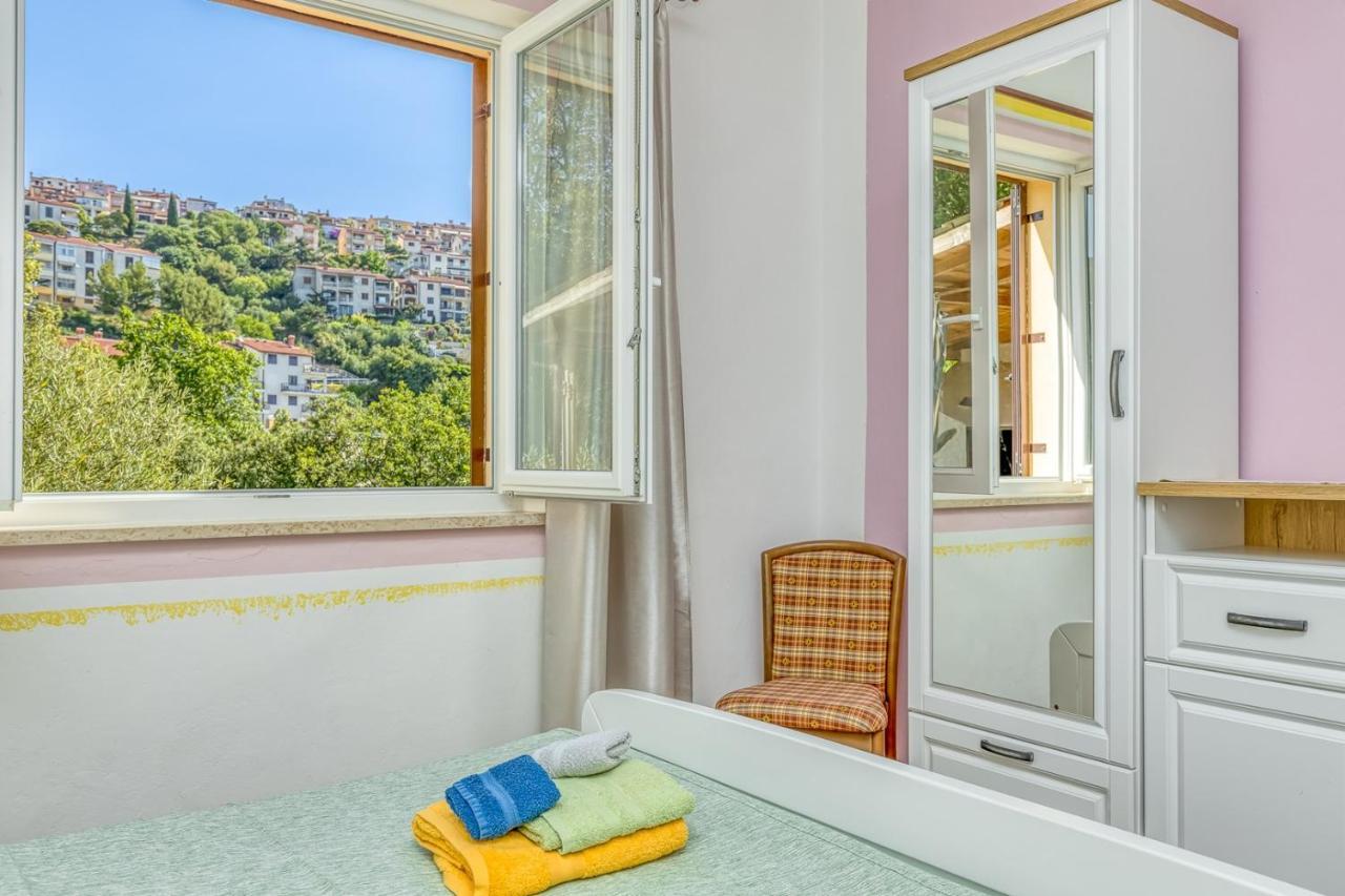 Apartments Vivijana Рабац Экстерьер фото